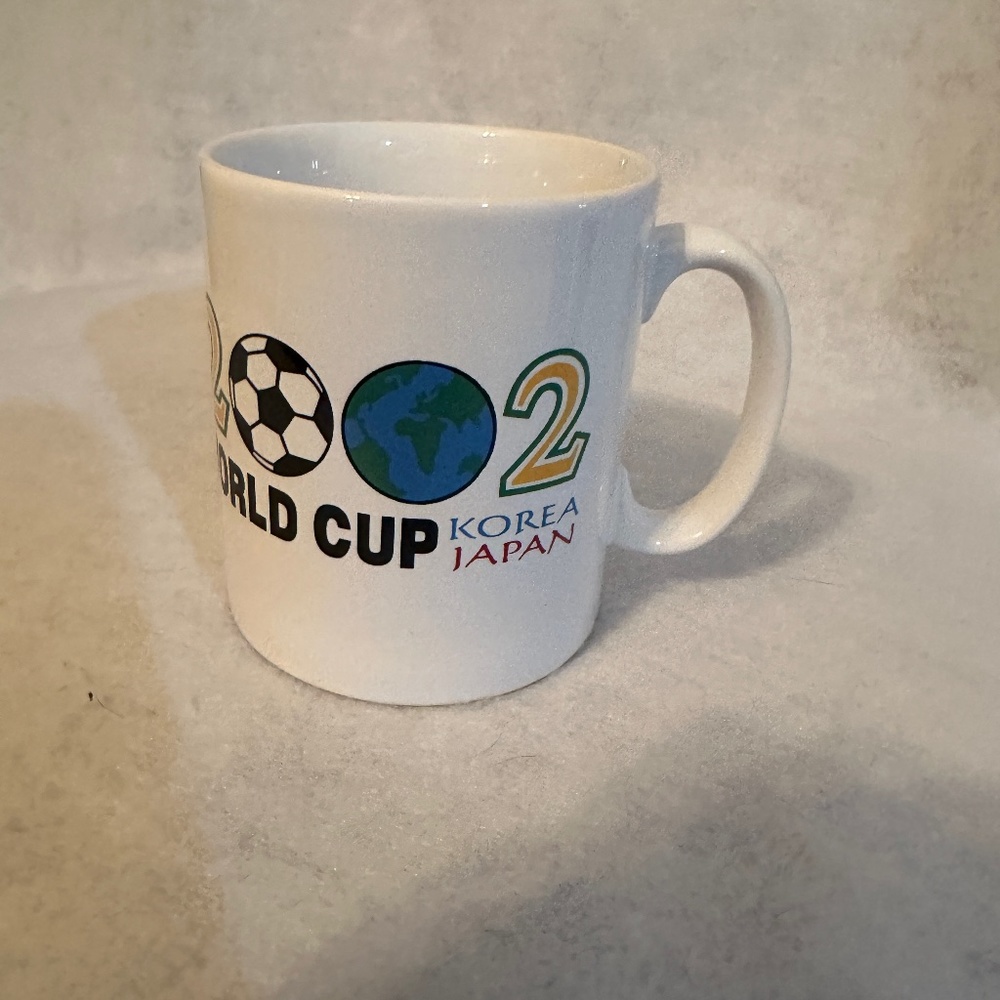 2002 World Cup Korea Japan Mug AUTHENTIC Gently used Printed ceramic